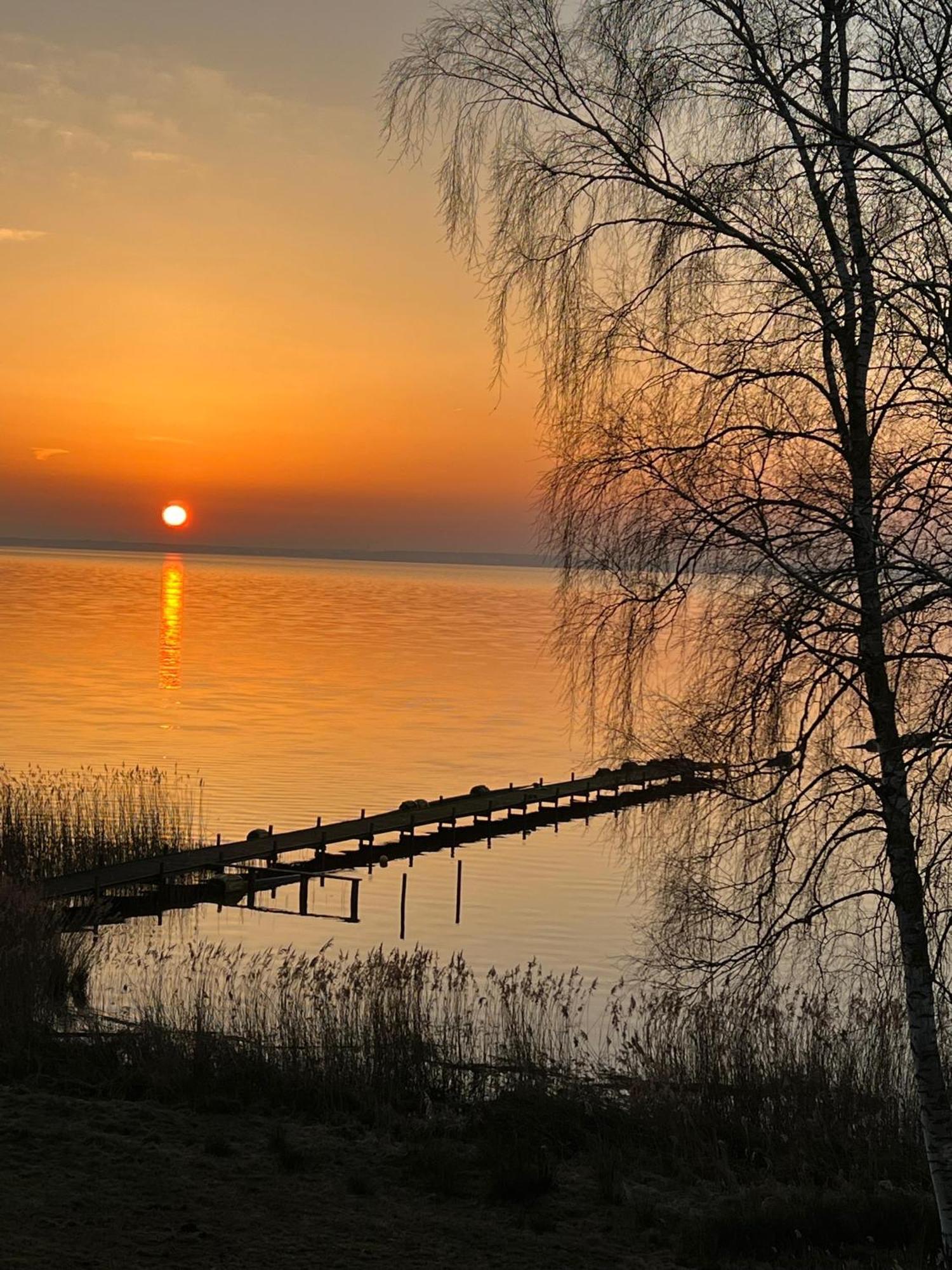 Ferienwohnung Sunrise - Mit Direktem Blick Auf Das Steinhuder Meer - Mardorf  Bagian luar foto
